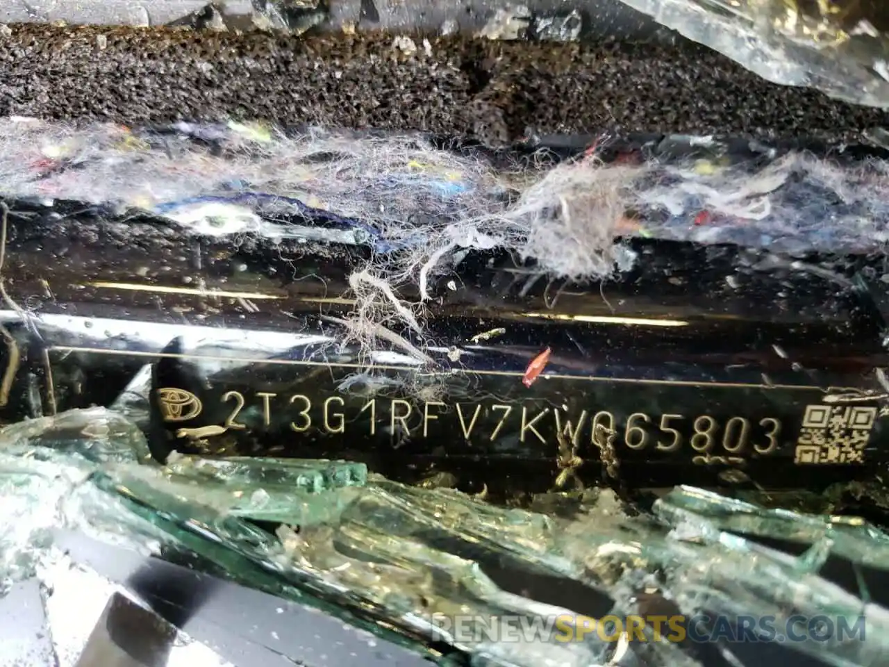 10 Photograph of a damaged car 2T3G1RFV7KW065803 TOYOTA RAV4 2019