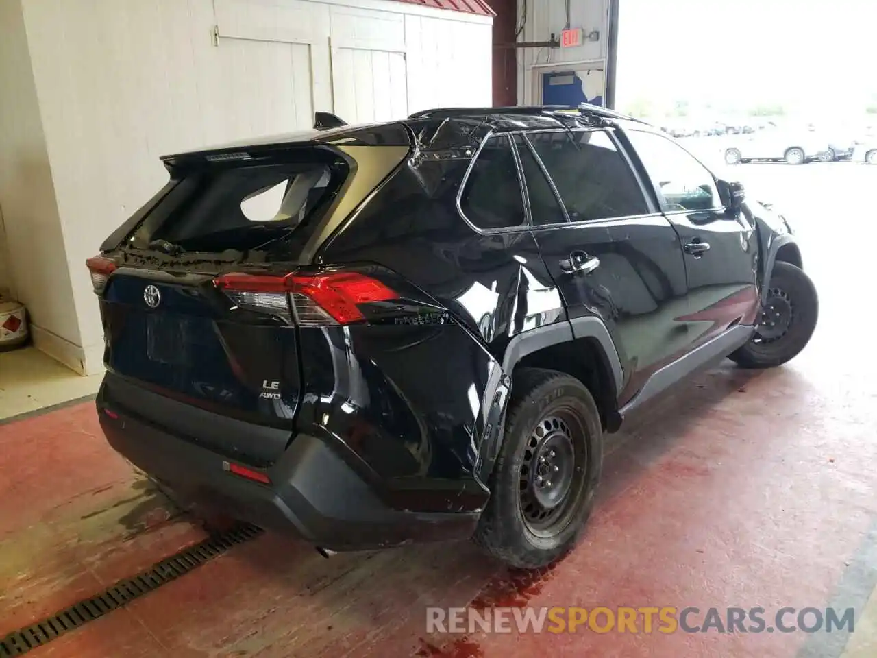 4 Photograph of a damaged car 2T3G1RFV7KW065803 TOYOTA RAV4 2019