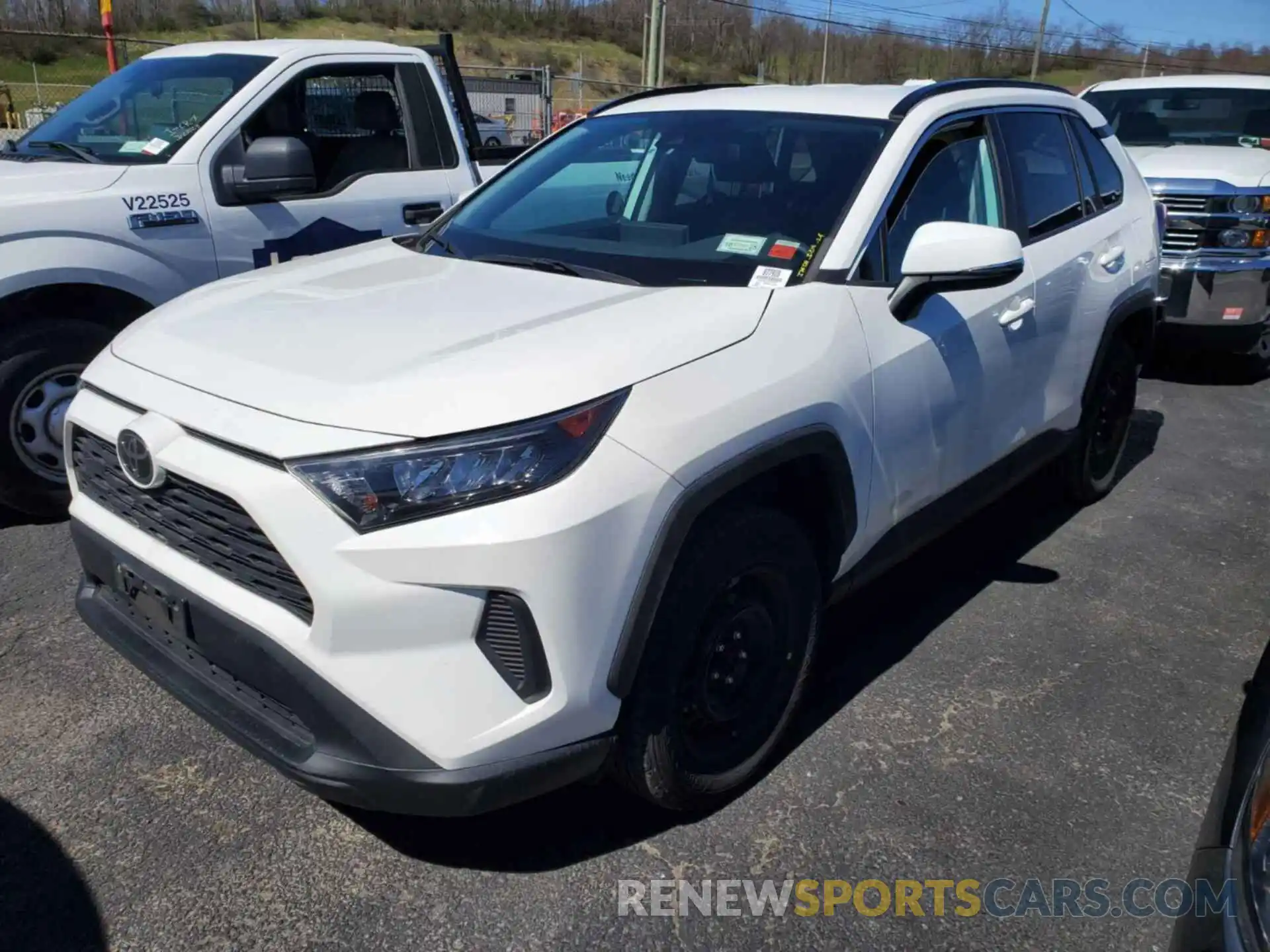 8 Photograph of a damaged car 2T3G1RFV8KC058358 TOYOTA RAV4 2019