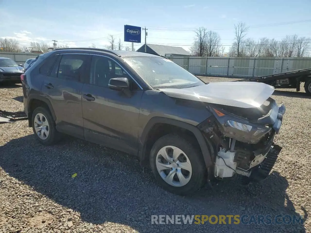 4 Photograph of a damaged car 2T3G1RFV8KW011359 TOYOTA RAV4 2019