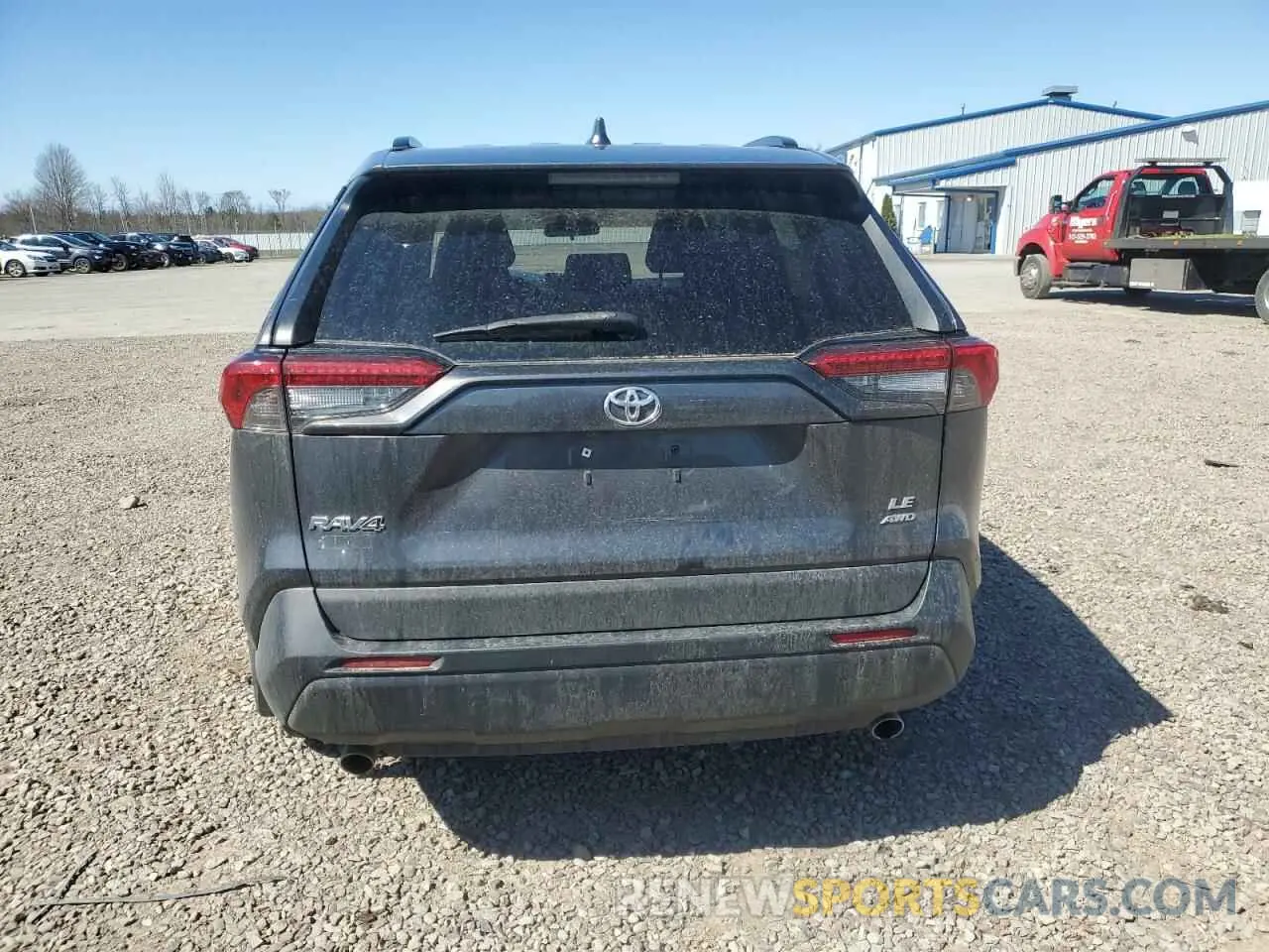 6 Photograph of a damaged car 2T3G1RFV8KW011359 TOYOTA RAV4 2019