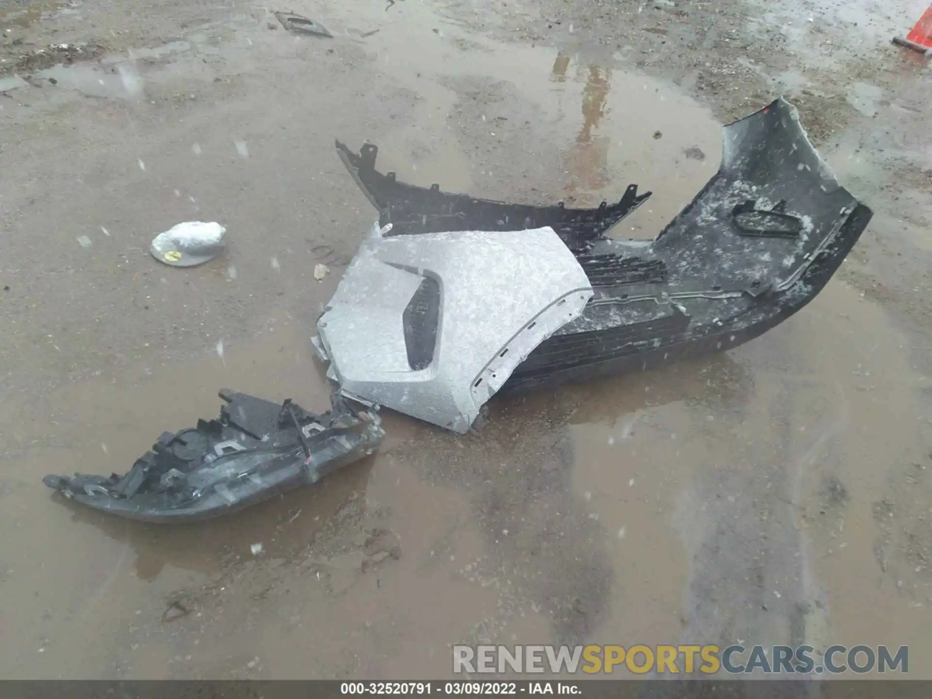 12 Photograph of a damaged car 2T3G1RFV8KW015217 TOYOTA RAV4 2019