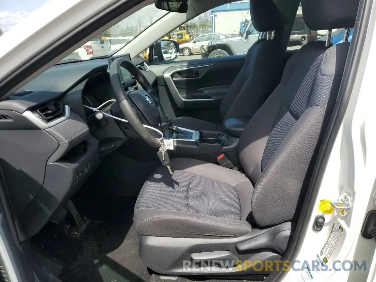 7 Photograph of a damaged car 2T3G1RFV9KC049748 TOYOTA RAV4 2019