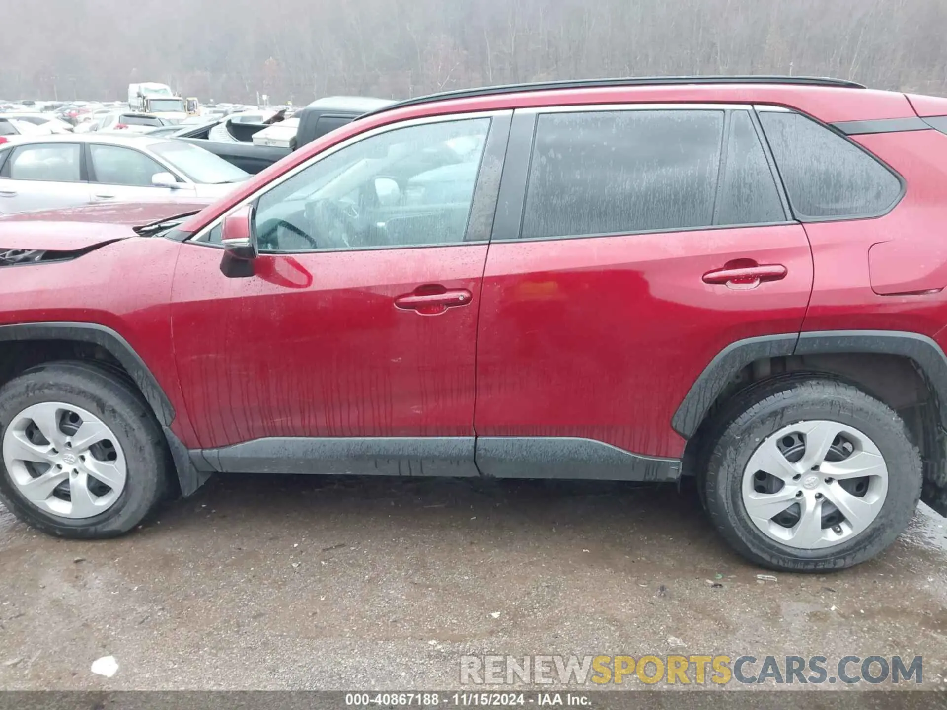 14 Photograph of a damaged car 2T3G1RFV9KW022452 TOYOTA RAV4 2019
