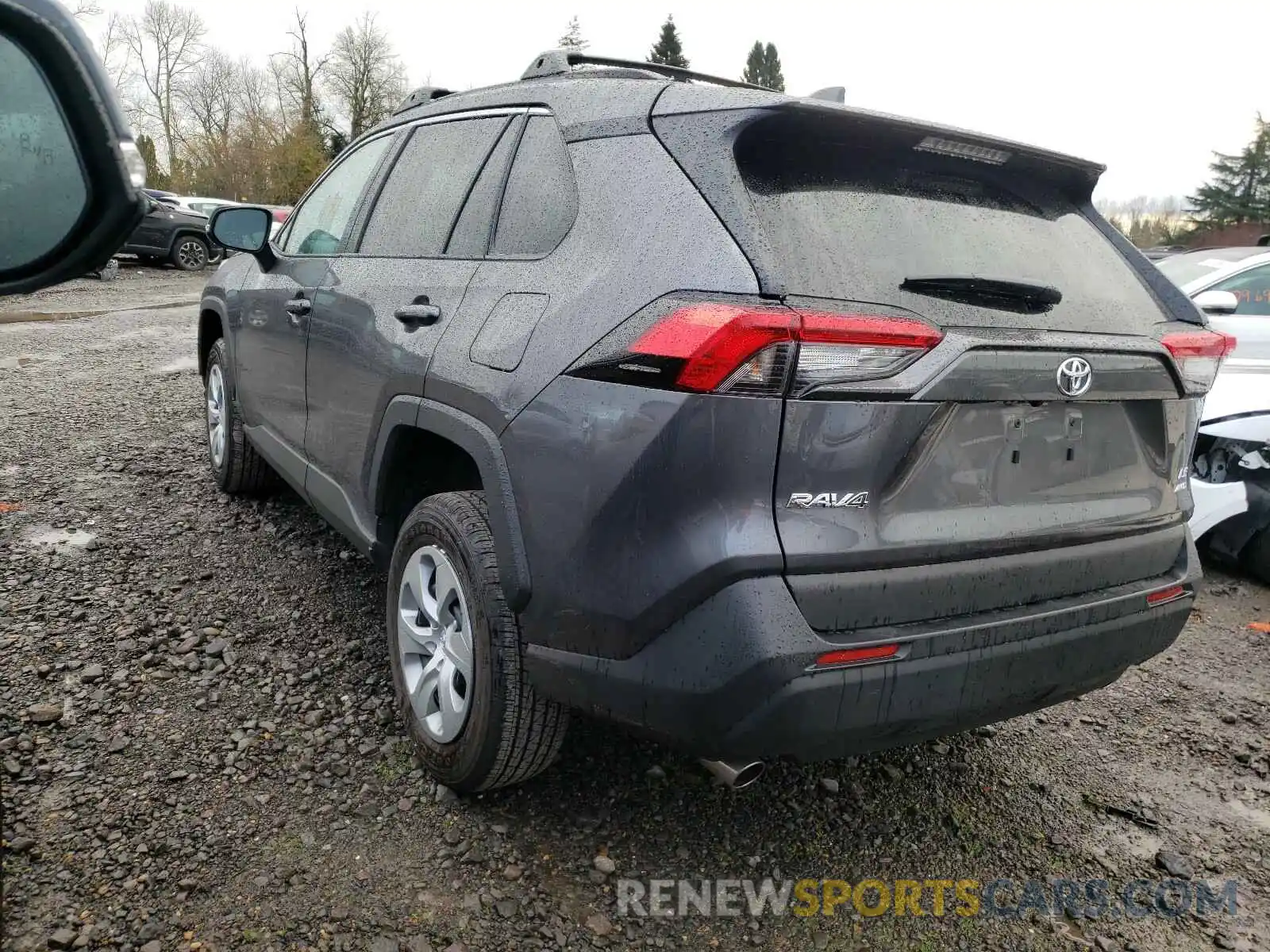 3 Photograph of a damaged car 2T3G1RFVXKC048804 TOYOTA RAV4 2019