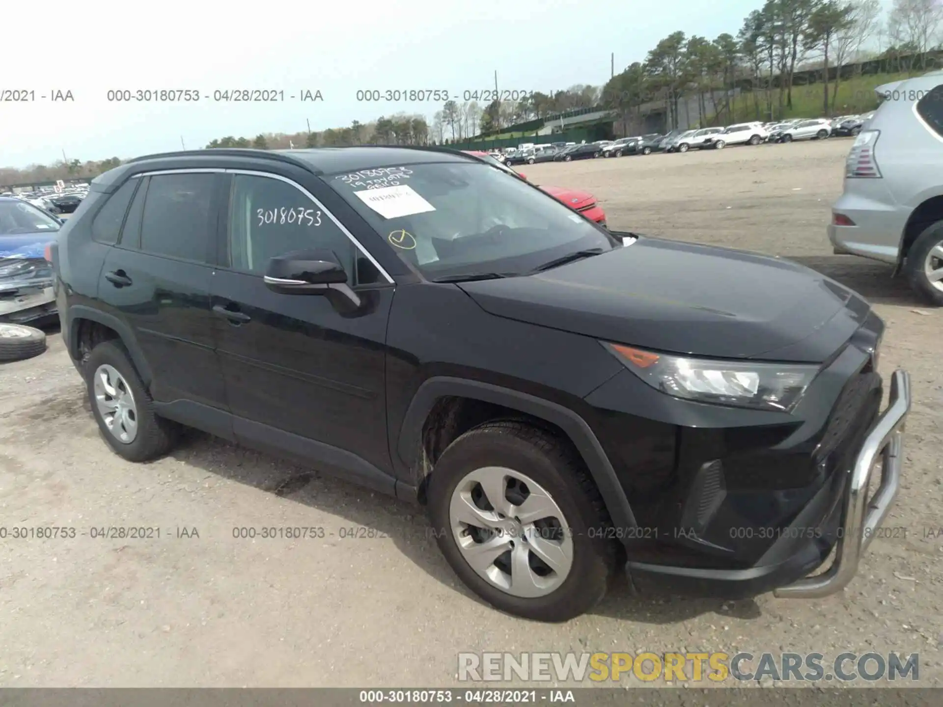 1 Photograph of a damaged car 2T3G1RFVXKW006745 TOYOTA RAV4 2019