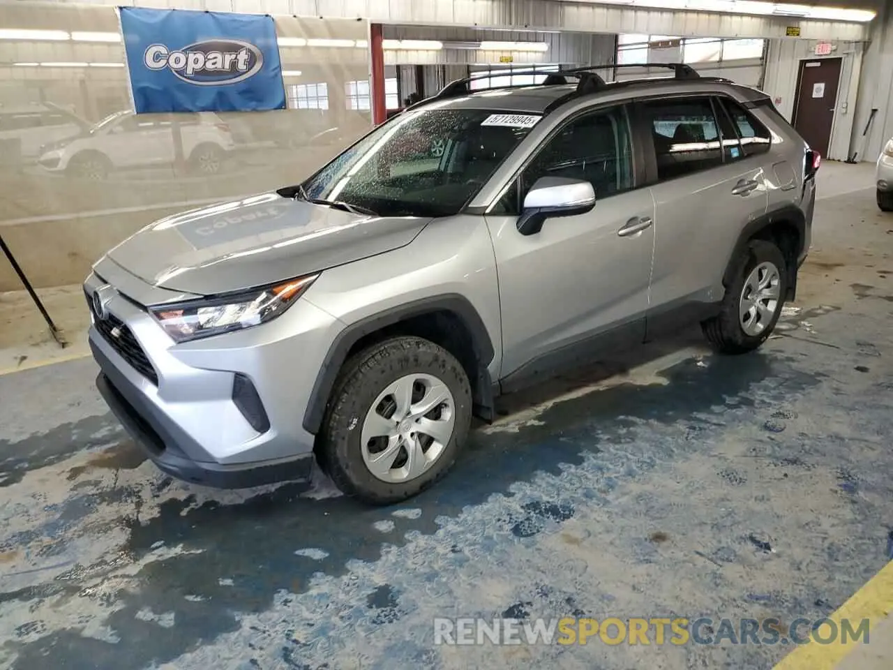 1 Photograph of a damaged car 2T3G1RFVXKW074236 TOYOTA RAV4 2019
