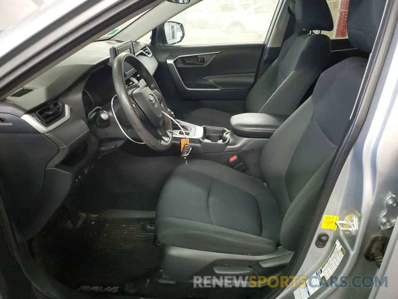 7 Photograph of a damaged car 2T3G1RFVXKW074236 TOYOTA RAV4 2019