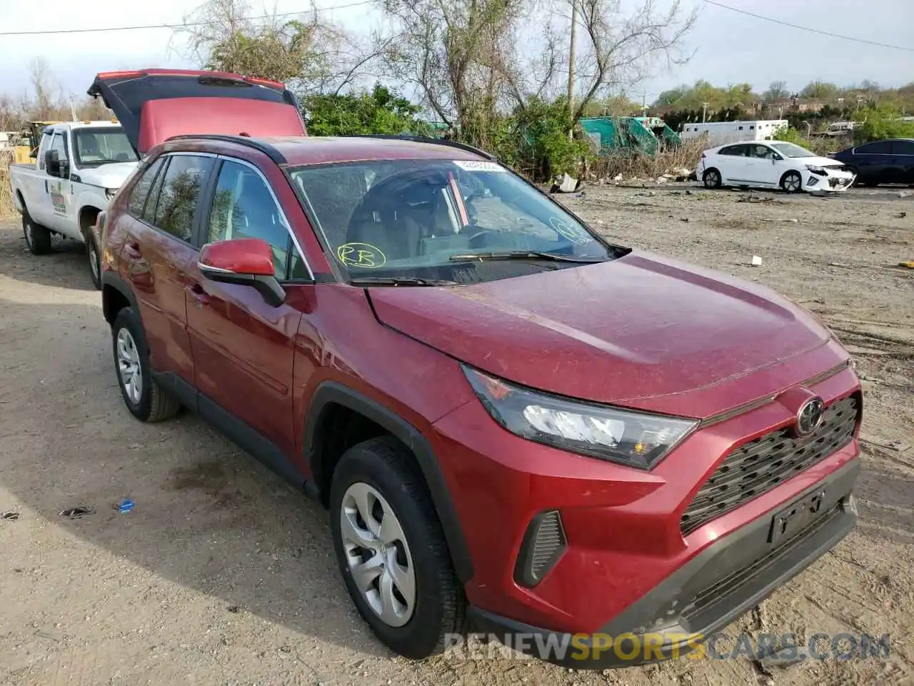 1 Photograph of a damaged car 2T3G1RFVXKW079307 TOYOTA RAV4 2019