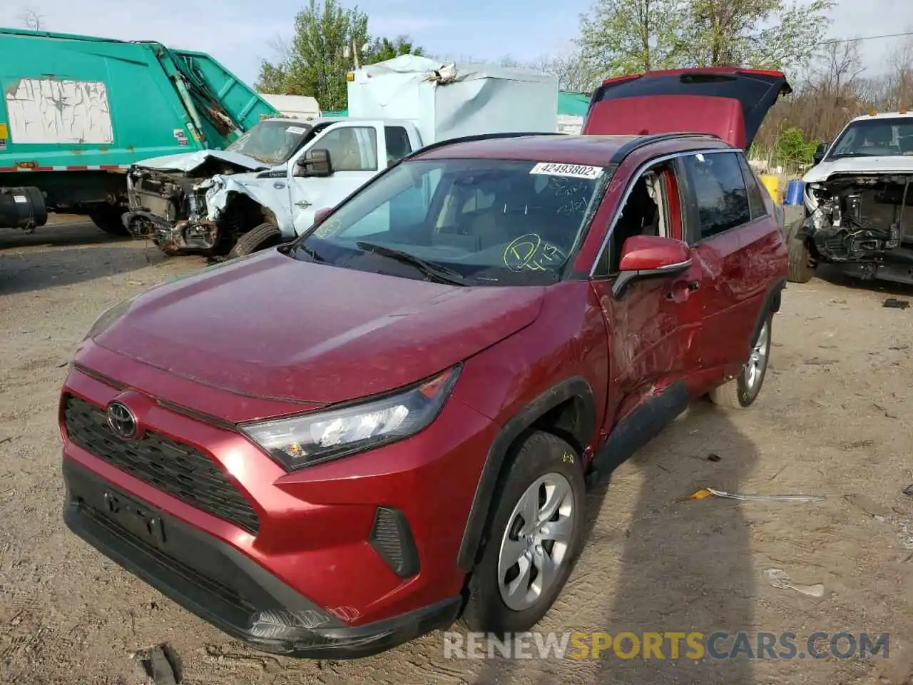 2 Photograph of a damaged car 2T3G1RFVXKW079307 TOYOTA RAV4 2019