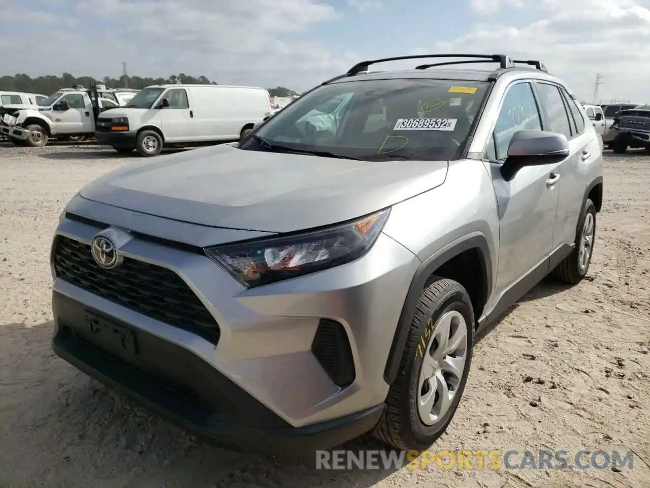 2 Photograph of a damaged car 2T3G1RFVXKW083387 TOYOTA RAV4 2019