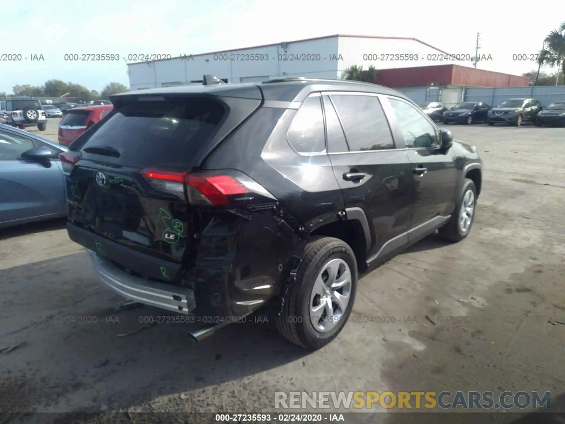 4 Photograph of a damaged car 2T3H1RFV0KC006808 TOYOTA RAV4 2019