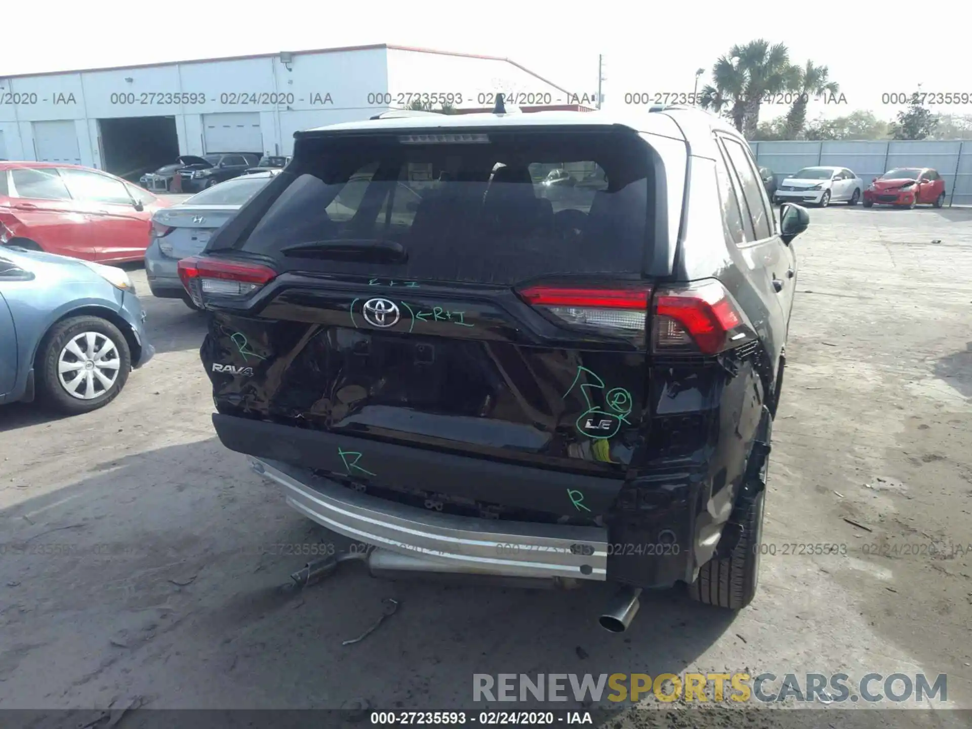 6 Photograph of a damaged car 2T3H1RFV0KC006808 TOYOTA RAV4 2019