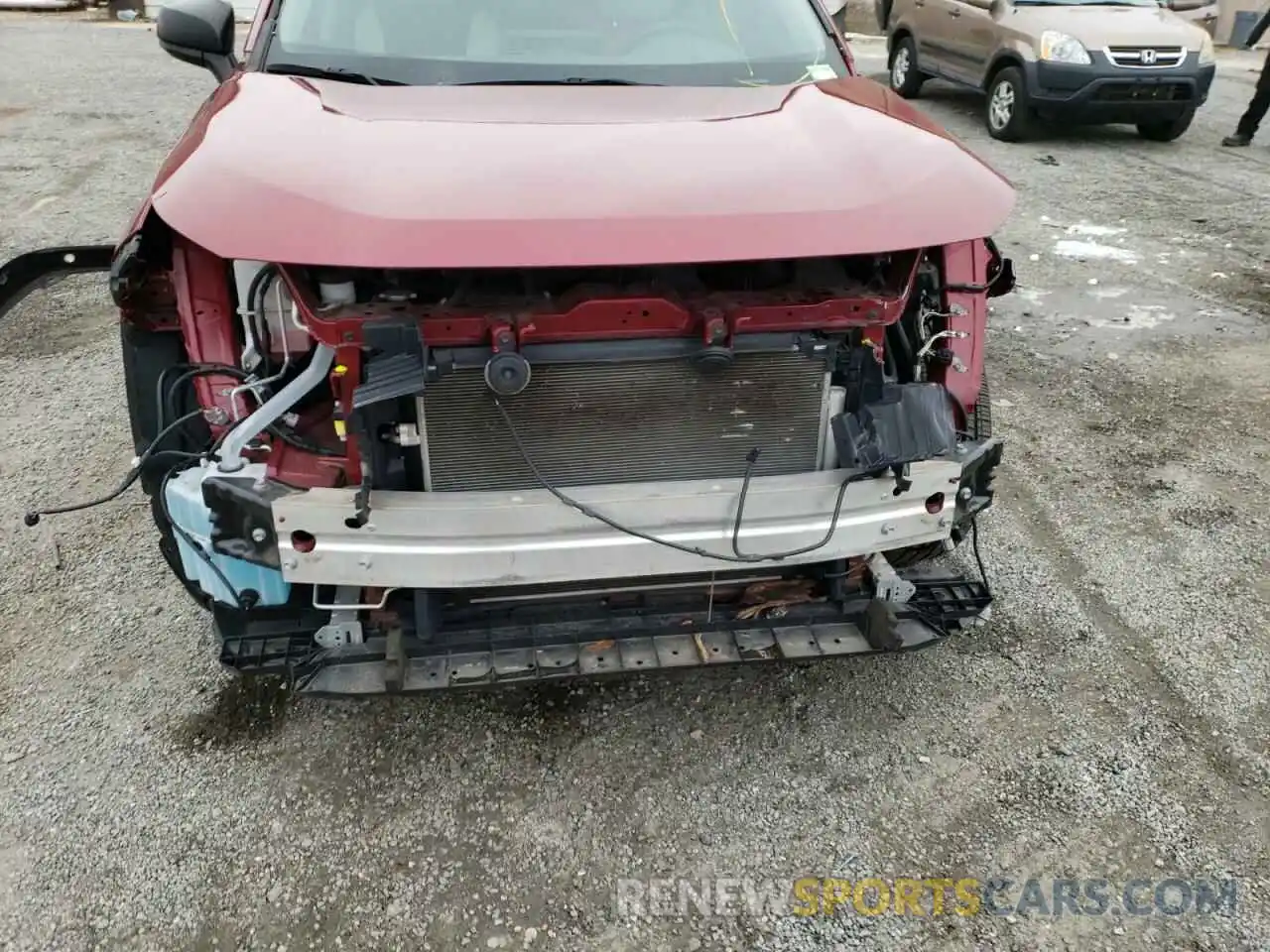 9 Photograph of a damaged car 2T3H1RFV0KC010860 TOYOTA RAV4 2019