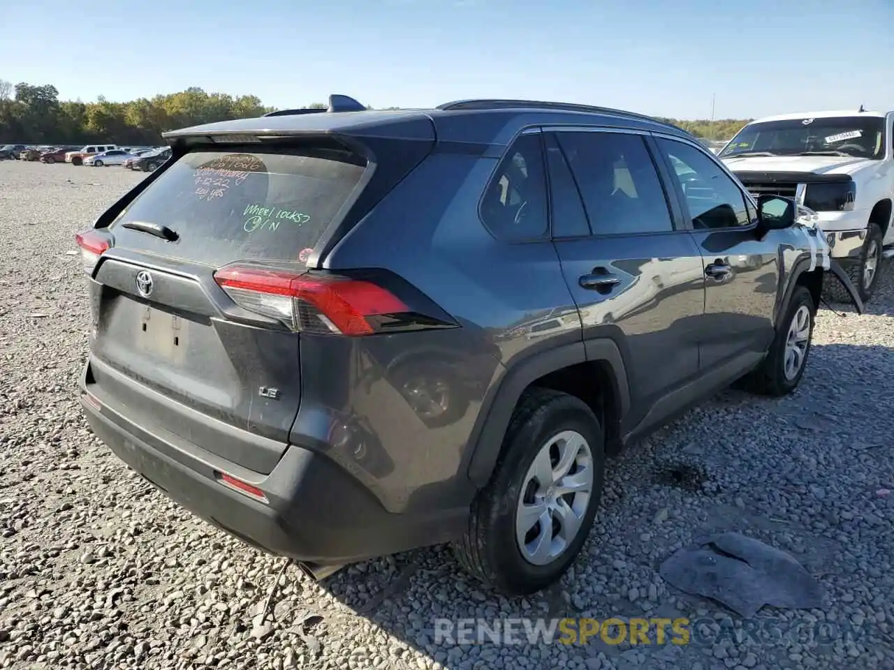 4 Photograph of a damaged car 2T3H1RFV0KC027626 TOYOTA RAV4 2019