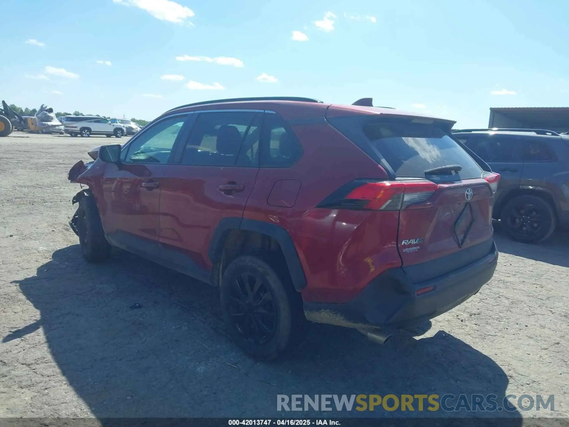 3 Photograph of a damaged car 2T3H1RFV0KW040262 TOYOTA RAV4 2019