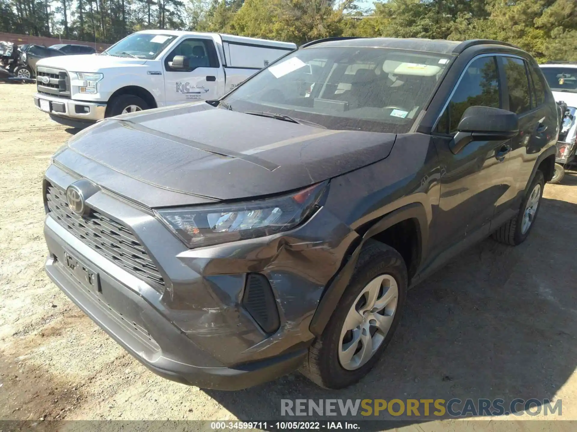 6 Photograph of a damaged car 2T3H1RFV0KW040553 TOYOTA RAV4 2019