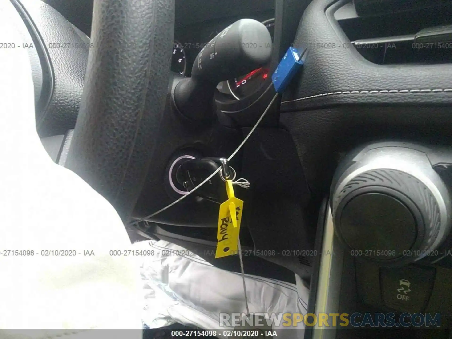 11 Photograph of a damaged car 2T3H1RFV1KC002573 TOYOTA RAV4 2019