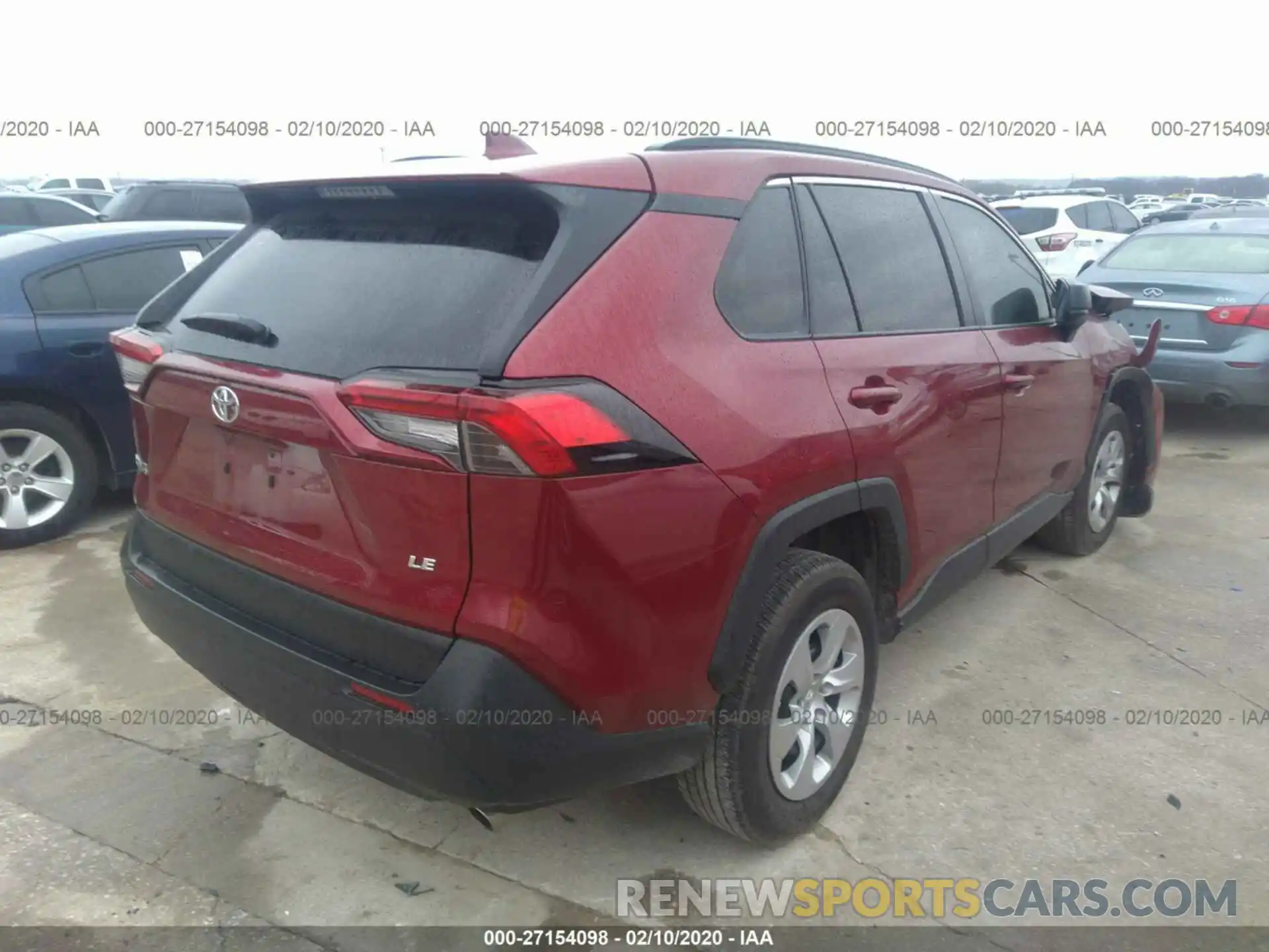 4 Photograph of a damaged car 2T3H1RFV1KC002573 TOYOTA RAV4 2019