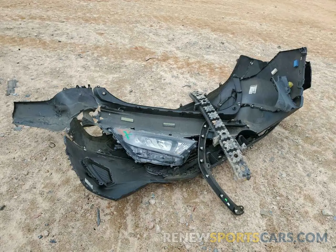 13 Photograph of a damaged car 2T3H1RFV1KC013699 TOYOTA RAV4 2019