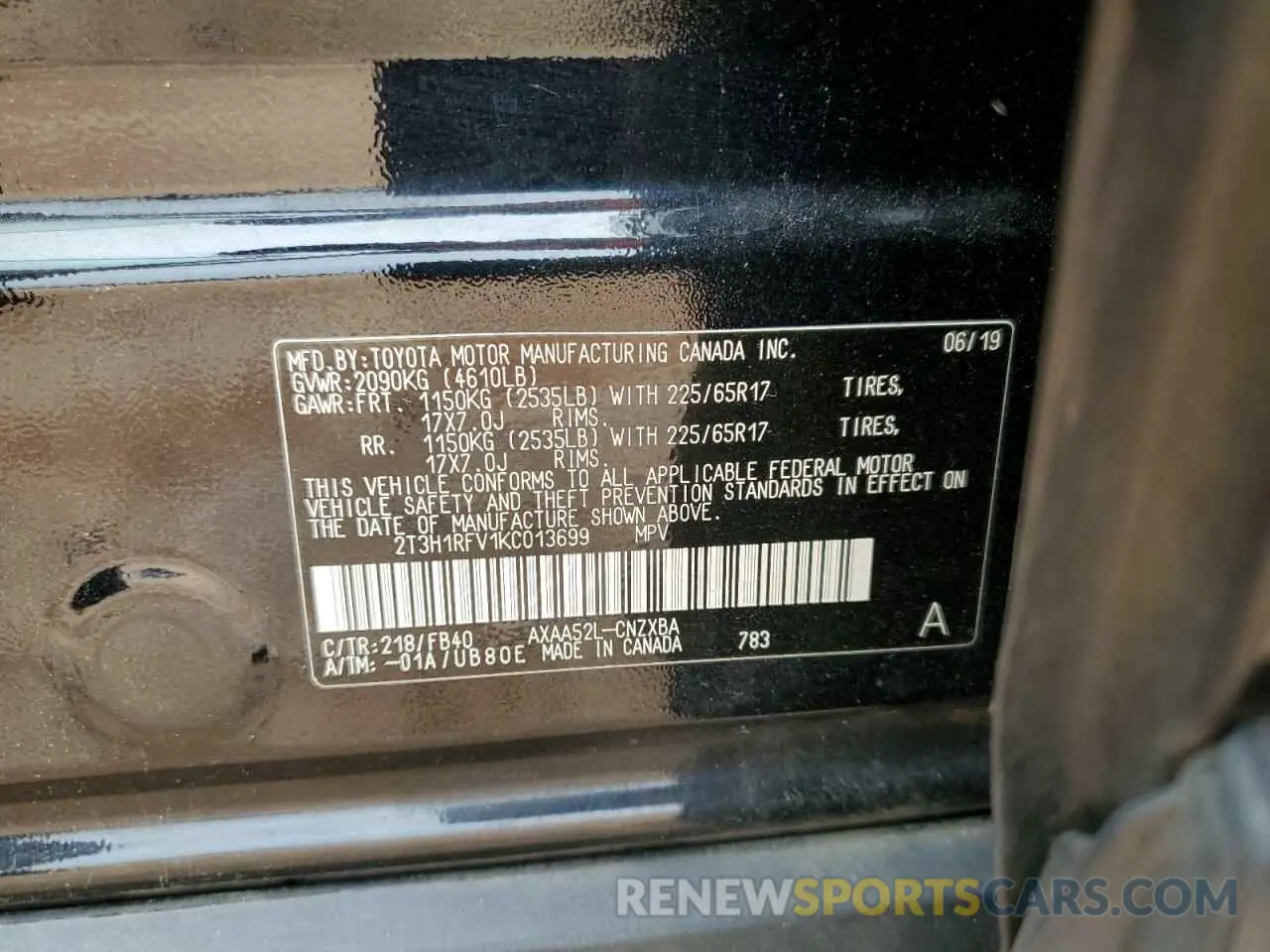 14 Photograph of a damaged car 2T3H1RFV1KC013699 TOYOTA RAV4 2019