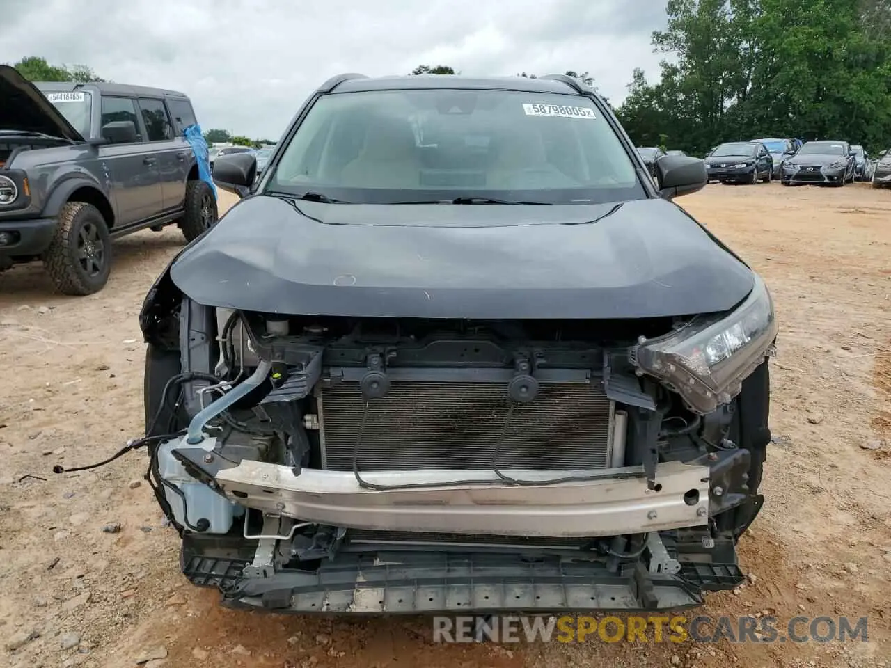 5 Photograph of a damaged car 2T3H1RFV1KC013699 TOYOTA RAV4 2019
