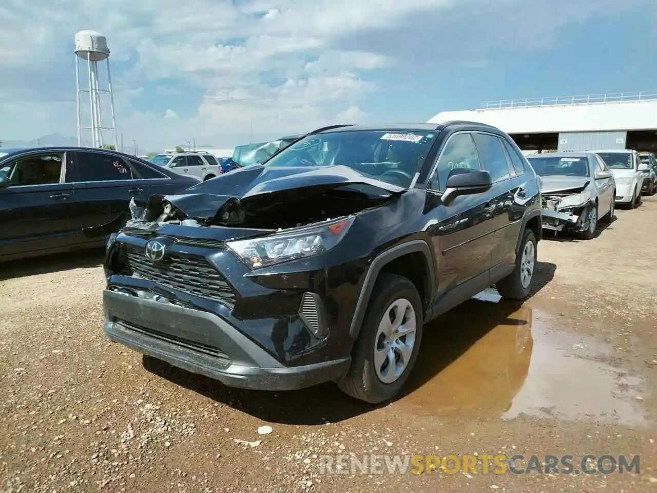 2 Photograph of a damaged car 2T3H1RFV1KW018738 TOYOTA RAV4 2019