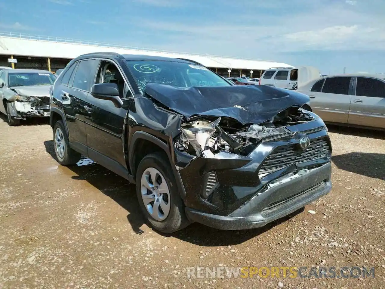 9 Photograph of a damaged car 2T3H1RFV1KW018738 TOYOTA RAV4 2019