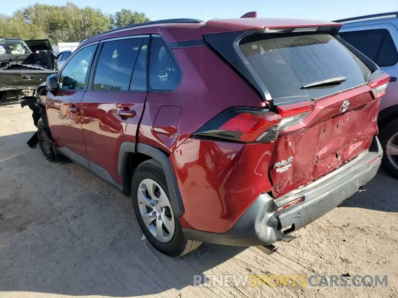 2 Photograph of a damaged car 2T3H1RFV1KW036205 TOYOTA RAV4 2019