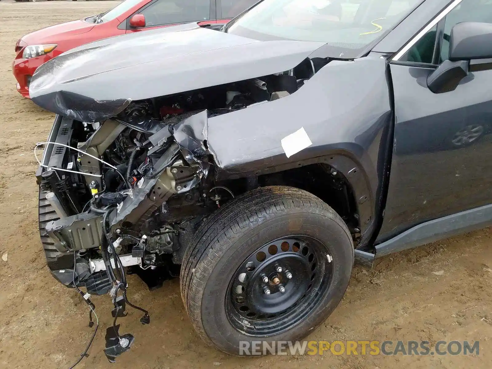 9 Photograph of a damaged car 2T3H1RFV1KW040416 TOYOTA RAV4 2019