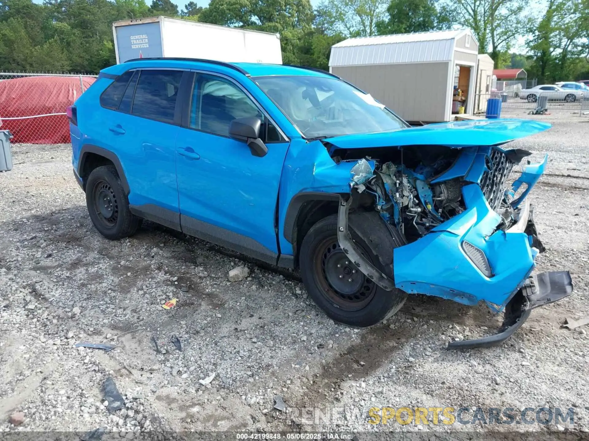 1 Photograph of a damaged car 2T3H1RFV1KW041937 TOYOTA RAV4 2019