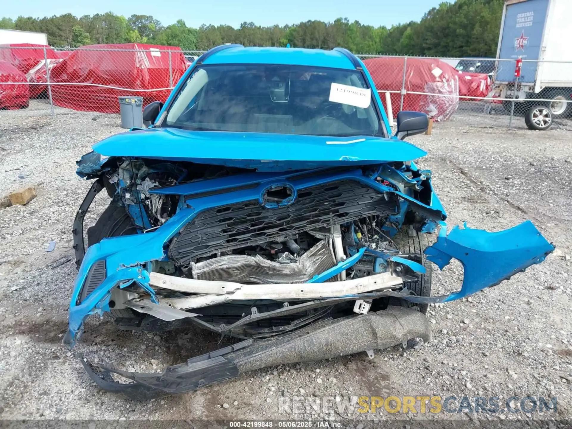 11 Photograph of a damaged car 2T3H1RFV1KW041937 TOYOTA RAV4 2019