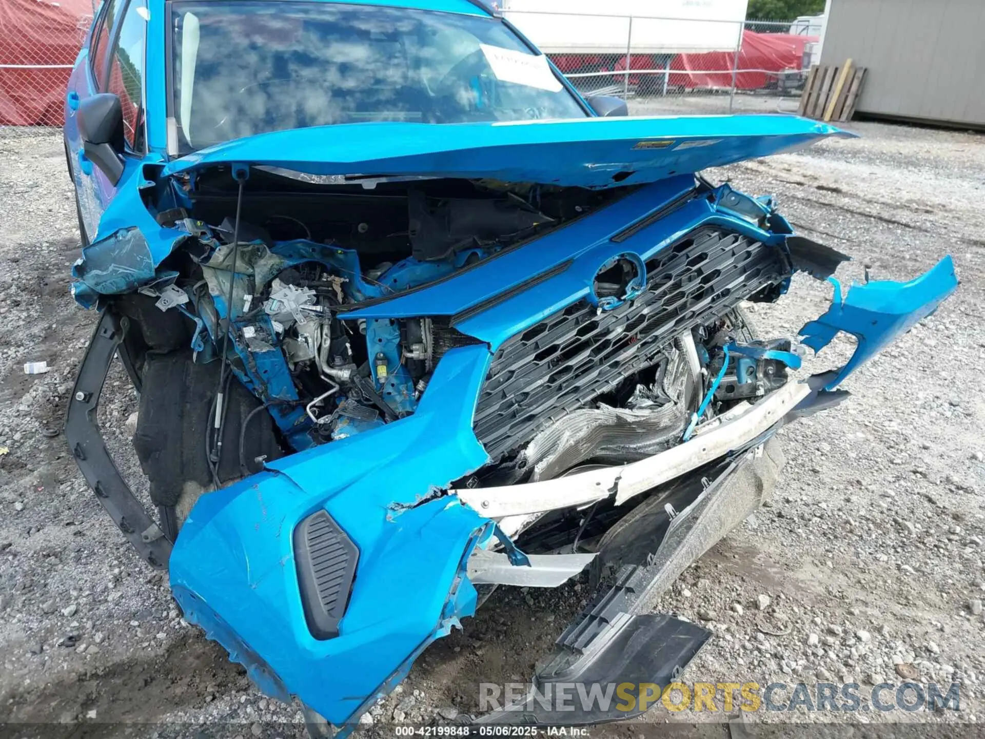 6 Photograph of a damaged car 2T3H1RFV1KW041937 TOYOTA RAV4 2019
