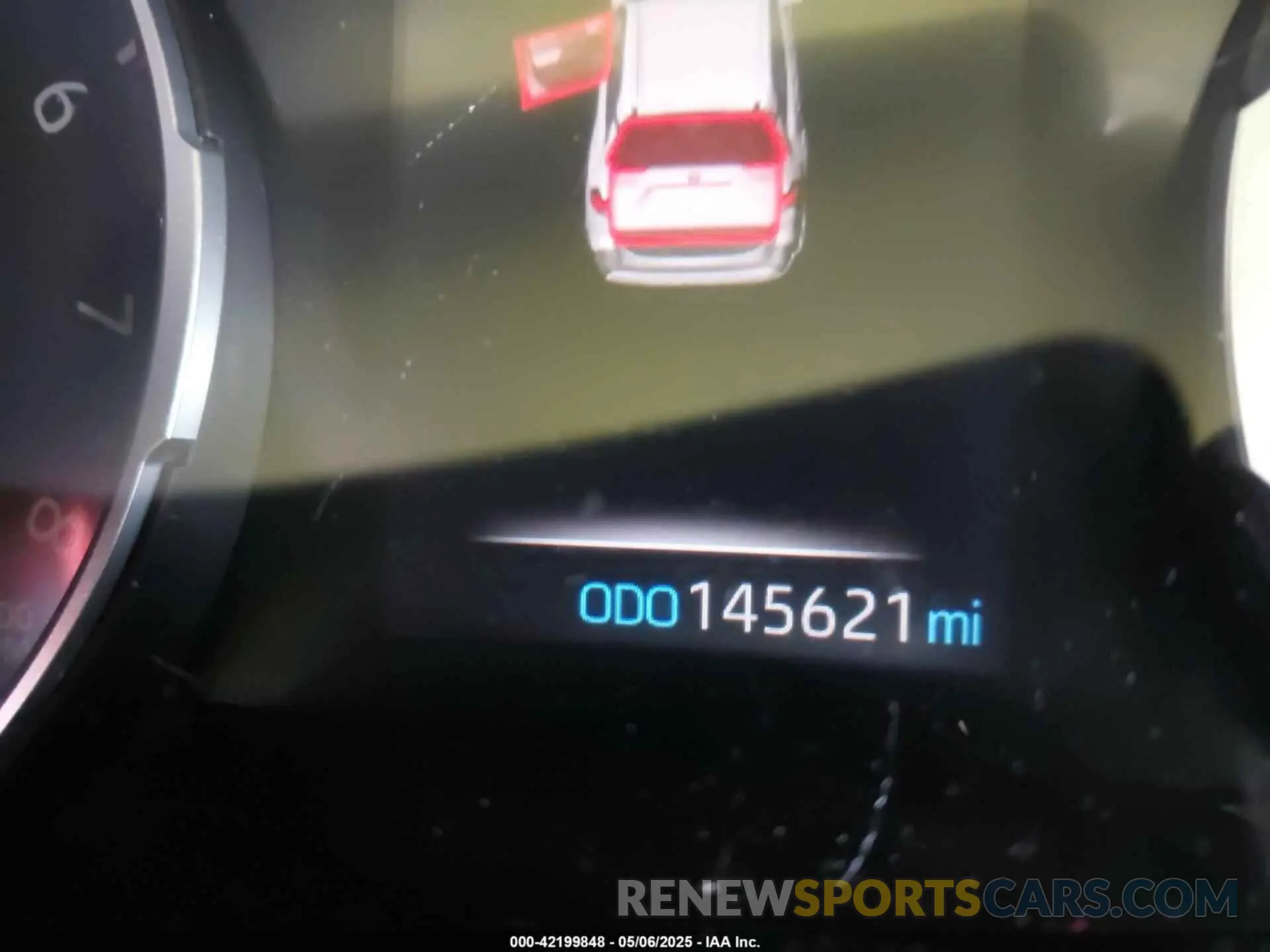 7 Photograph of a damaged car 2T3H1RFV1KW041937 TOYOTA RAV4 2019