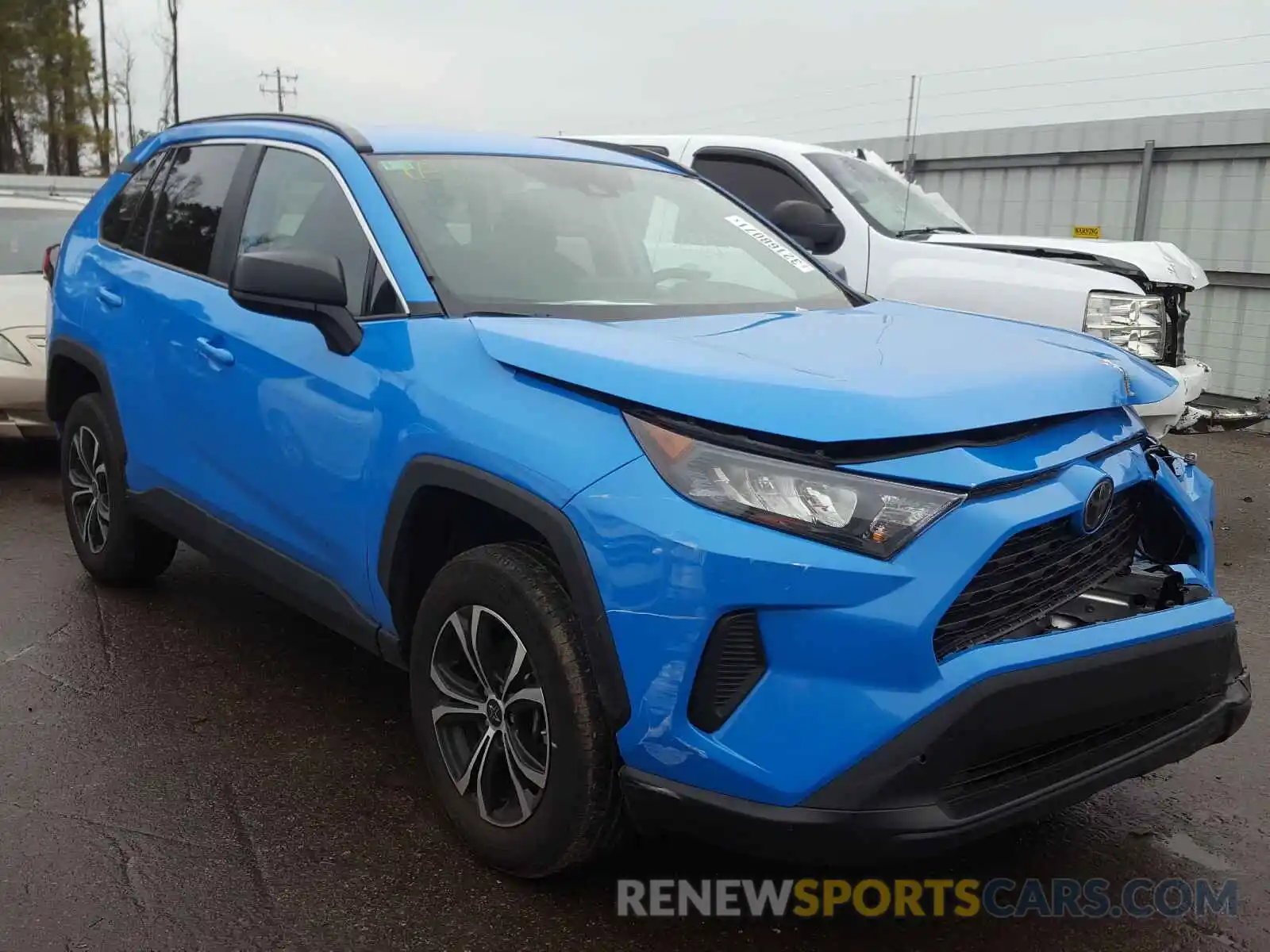 1 Photograph of a damaged car 2T3H1RFV1KW045549 TOYOTA RAV4 2019