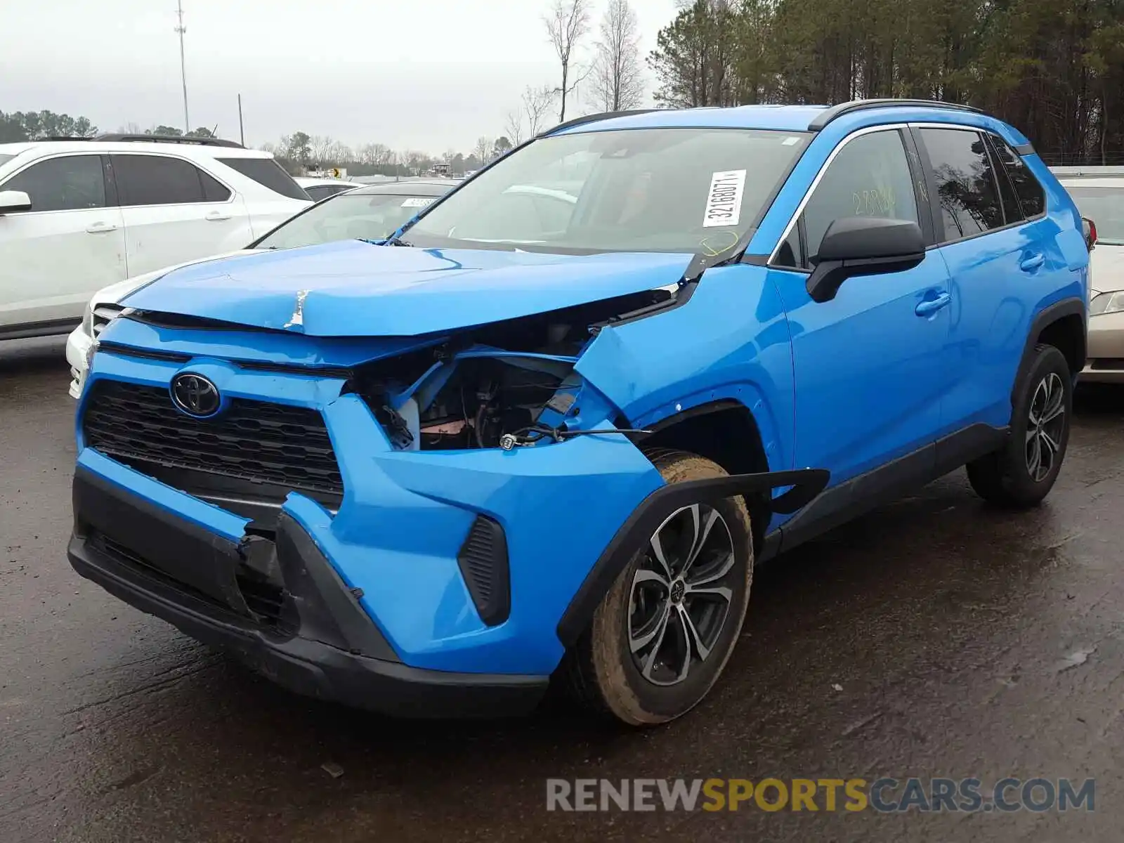 2 Photograph of a damaged car 2T3H1RFV1KW045549 TOYOTA RAV4 2019