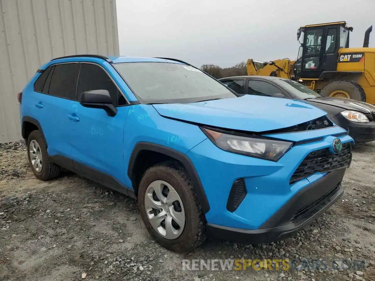 4 Photograph of a damaged car 2T3H1RFV1KW046524 TOYOTA RAV4 2019