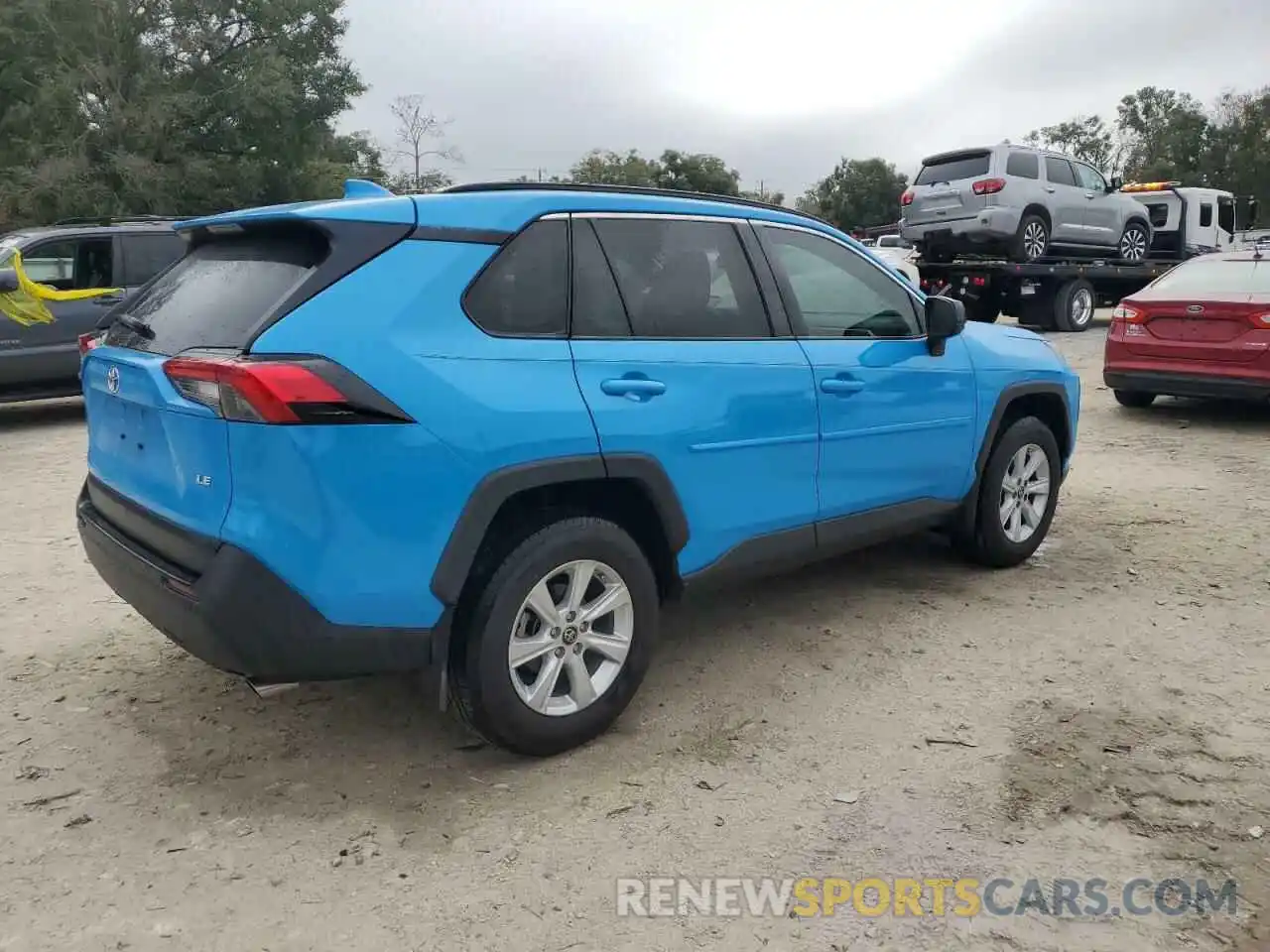 3 Photograph of a damaged car 2T3H1RFV1KW048208 TOYOTA RAV4 2019