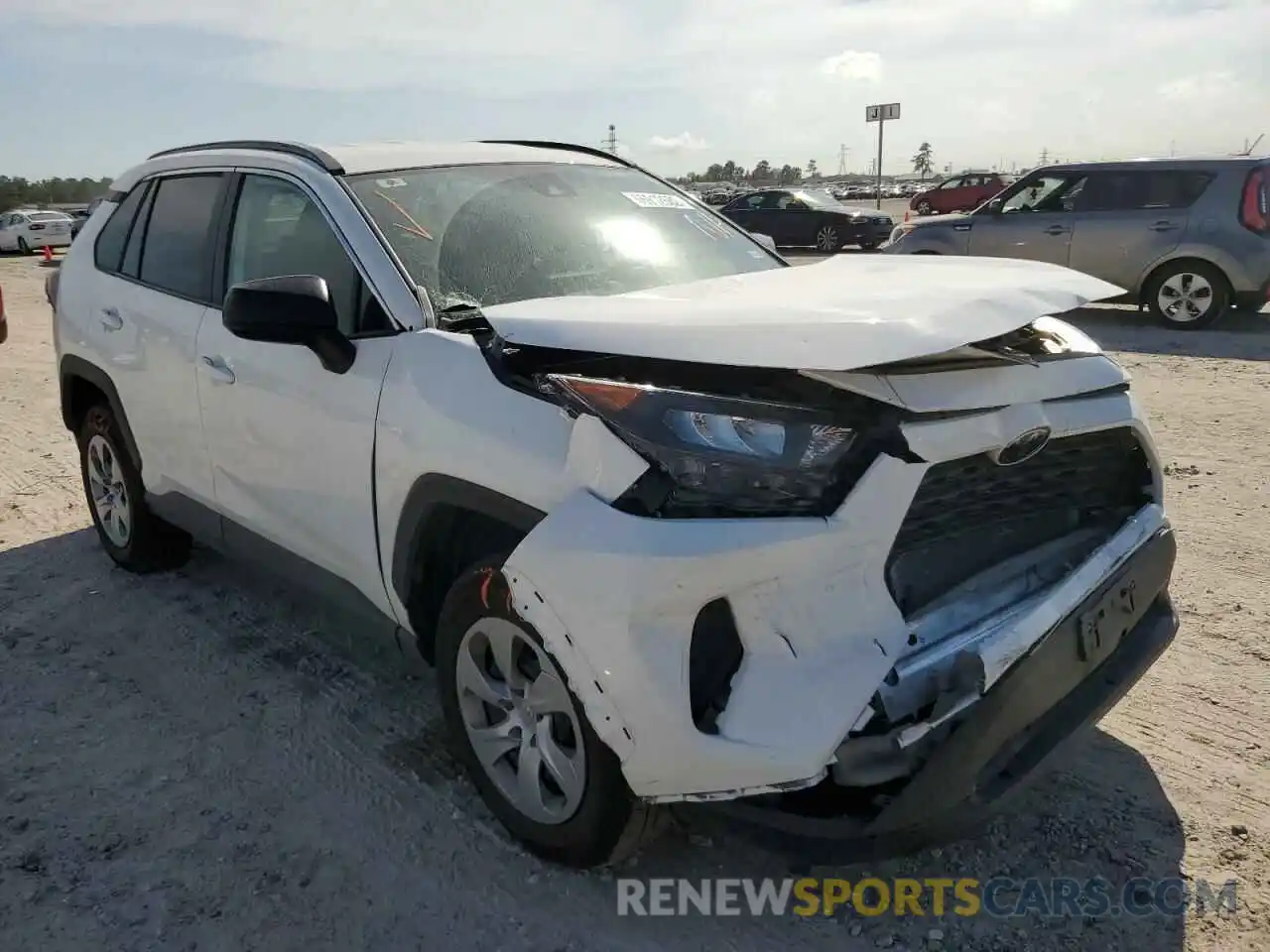 1 Photograph of a damaged car 2T3H1RFV1KW054719 TOYOTA RAV4 2019