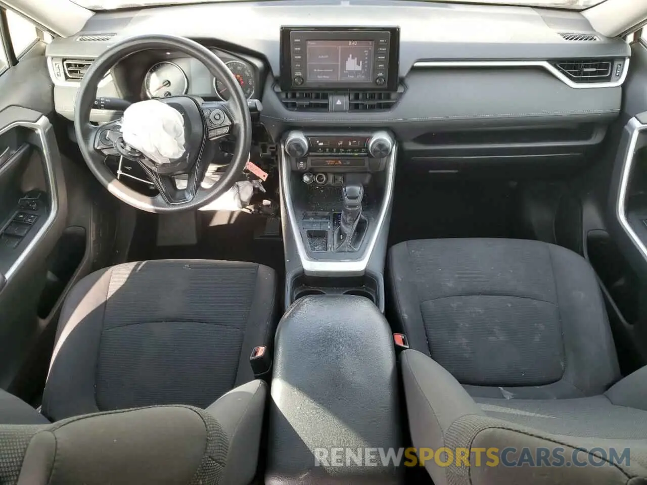 8 Photograph of a damaged car 2T3H1RFV2KC009757 TOYOTA RAV4 2019