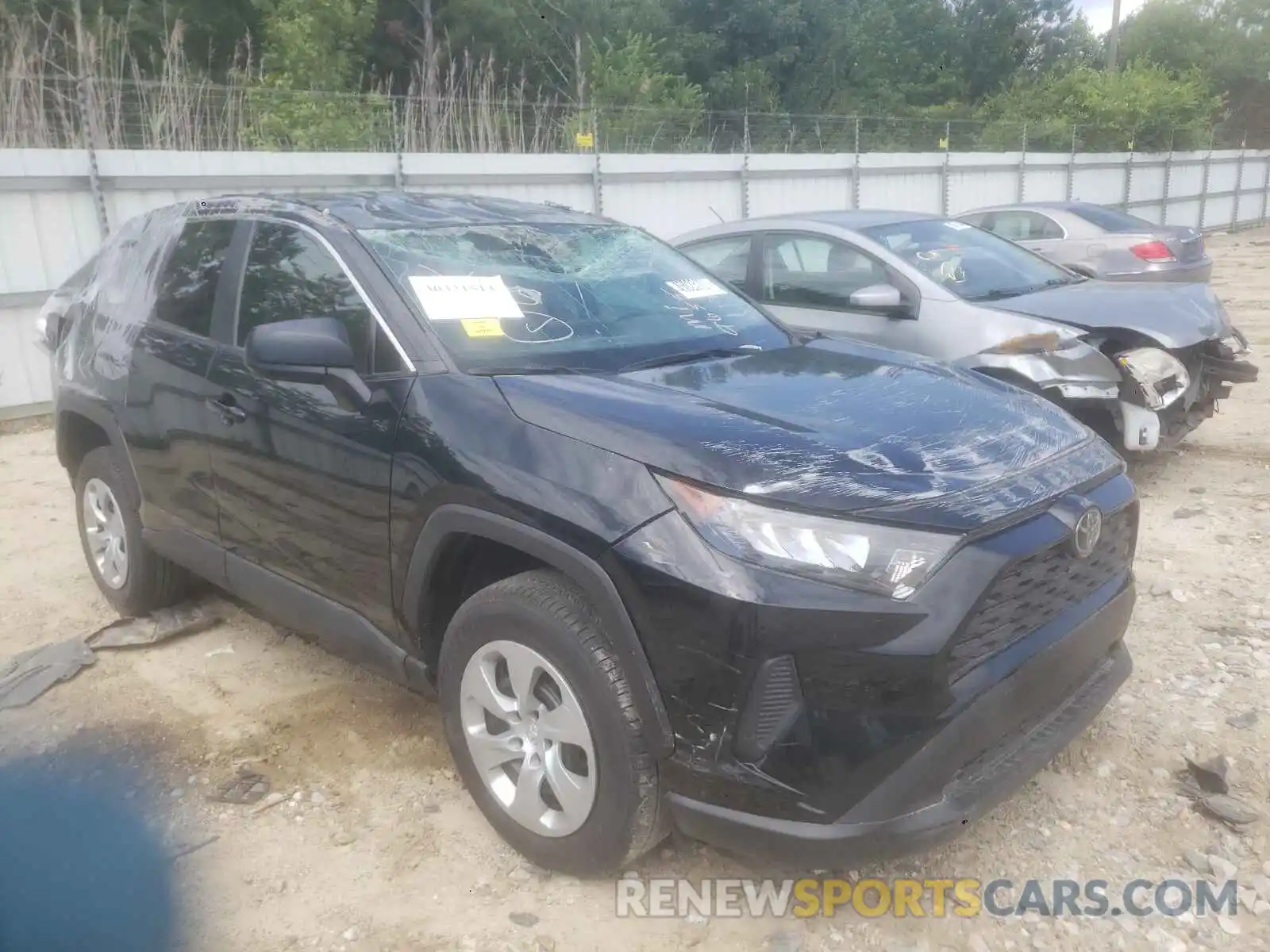 1 Photograph of a damaged car 2T3H1RFV2KC016756 TOYOTA RAV4 2019