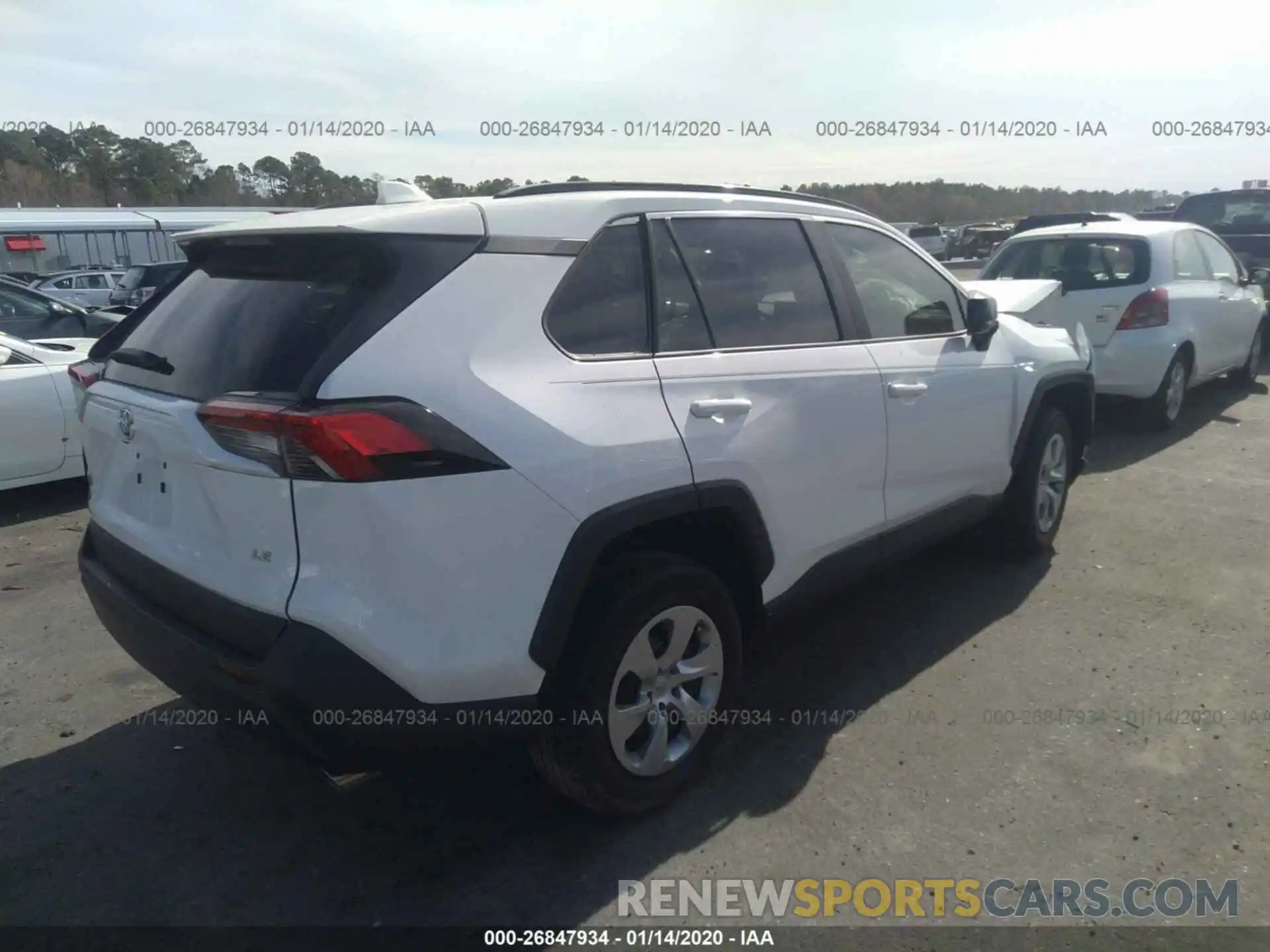 4 Photograph of a damaged car 2T3H1RFV2KC019849 TOYOTA RAV4 2019