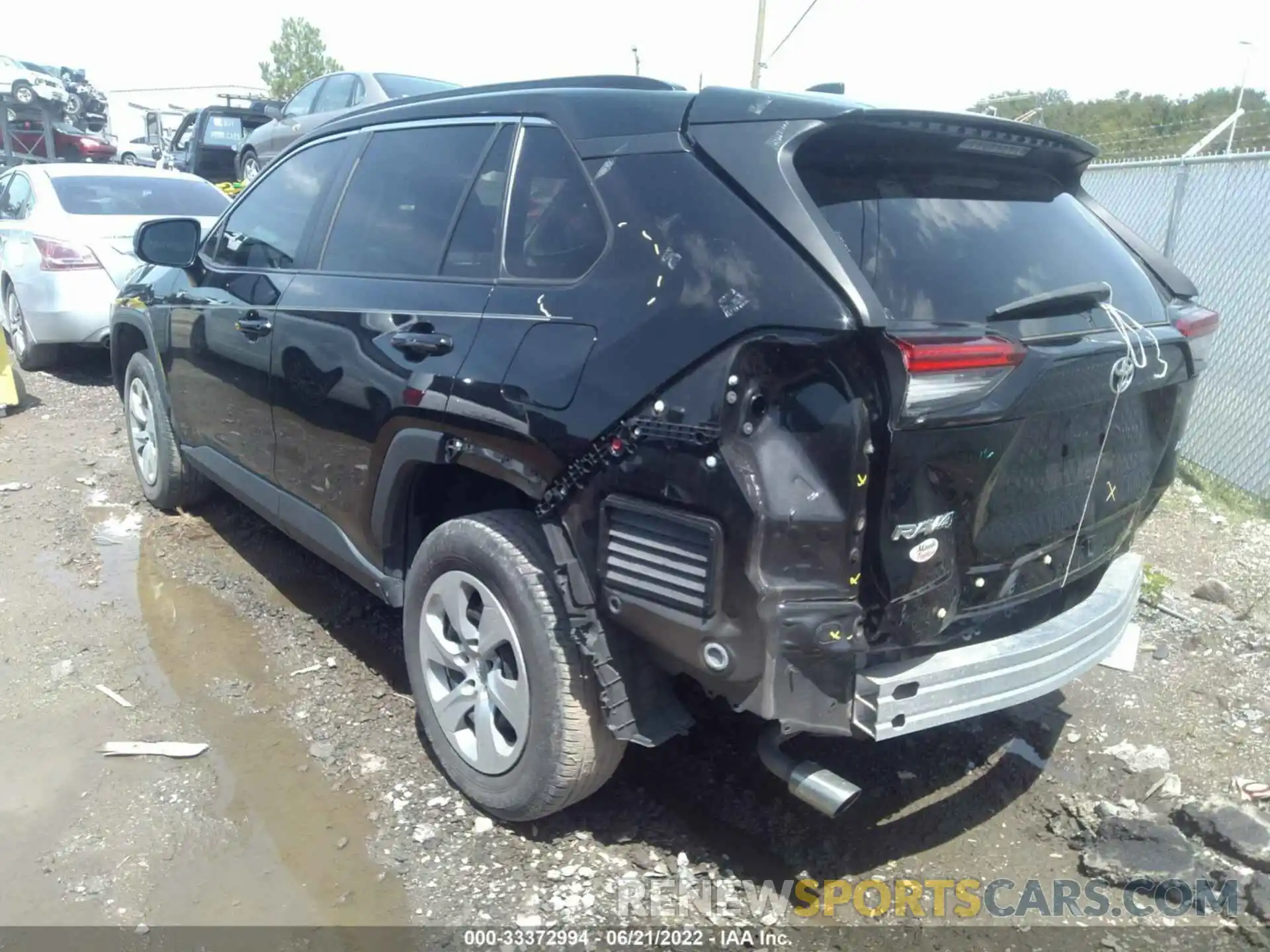 3 Photograph of a damaged car 2T3H1RFV2KC026431 TOYOTA RAV4 2019