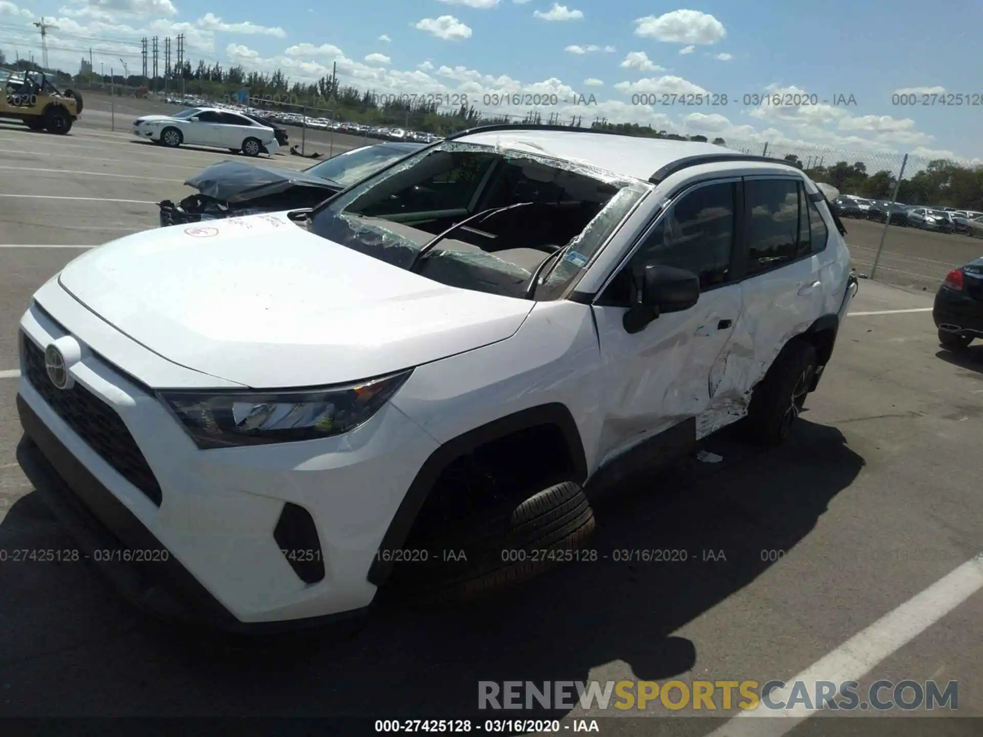 6 Photograph of a damaged car 2T3H1RFV2KC030320 TOYOTA RAV4 2019