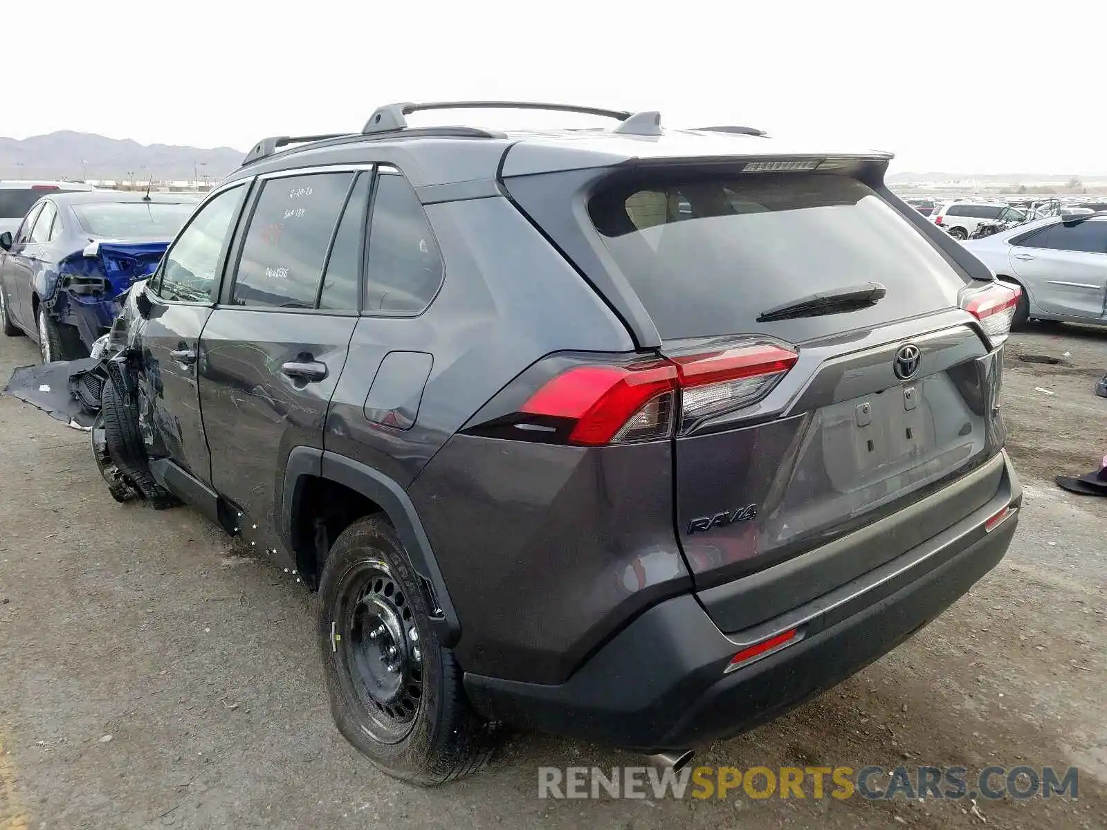 3 Photograph of a damaged car 2T3H1RFV2KW002466 TOYOTA RAV4 2019