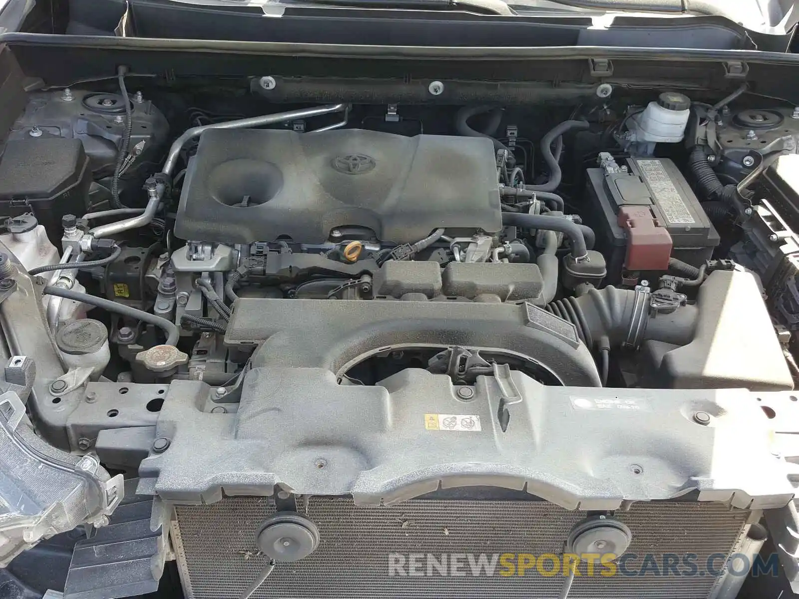 7 Photograph of a damaged car 2T3H1RFV2KW004556 TOYOTA RAV4 2019