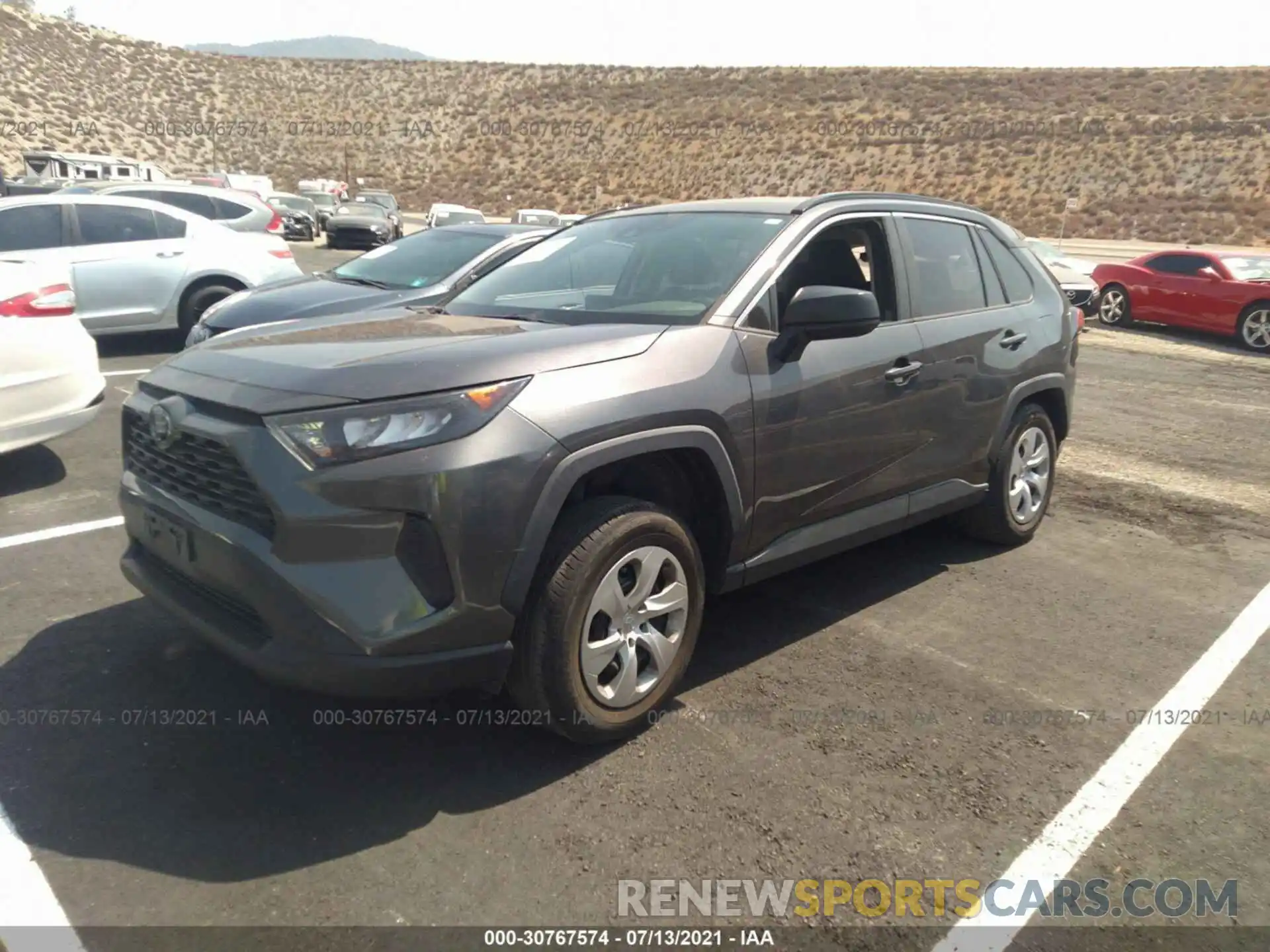 2 Photograph of a damaged car 2T3H1RFV2KW007831 TOYOTA RAV4 2019