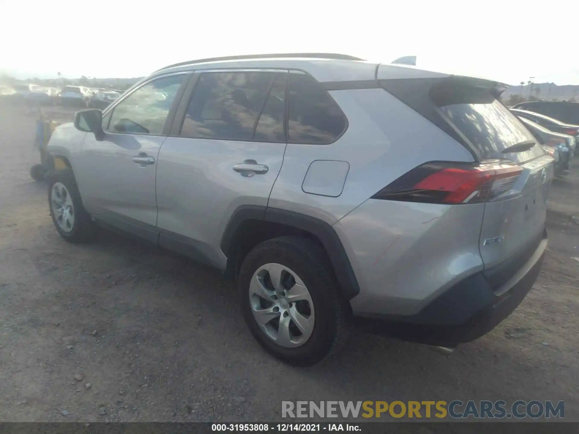 3 Photograph of a damaged car 2T3H1RFV2KW011037 TOYOTA RAV4 2019