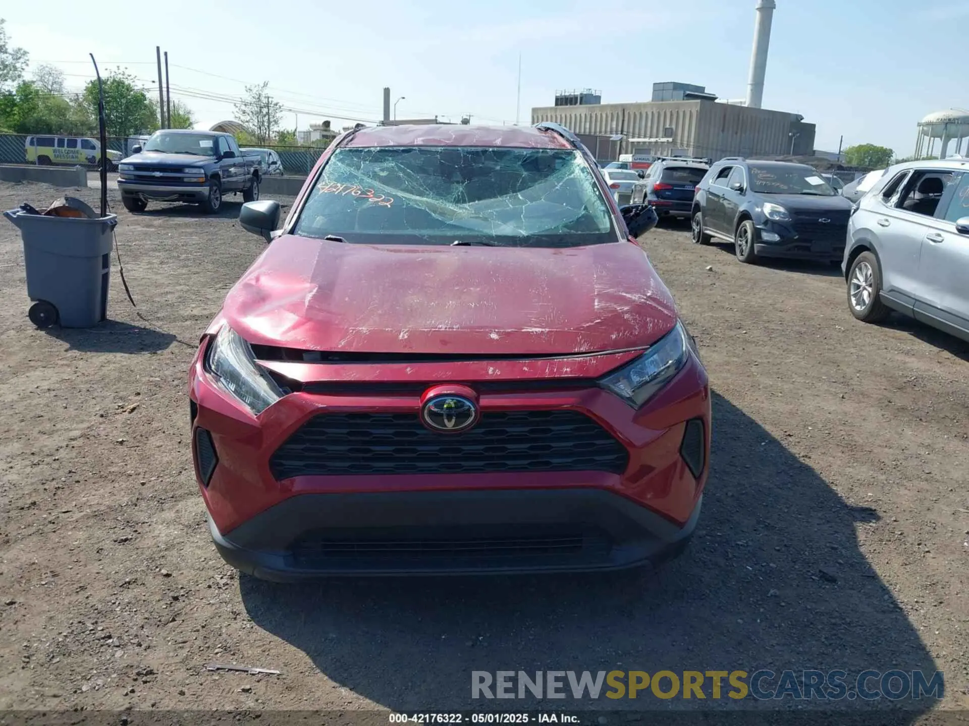 11 Photograph of a damaged car 2T3H1RFV2KW047665 TOYOTA RAV4 2019