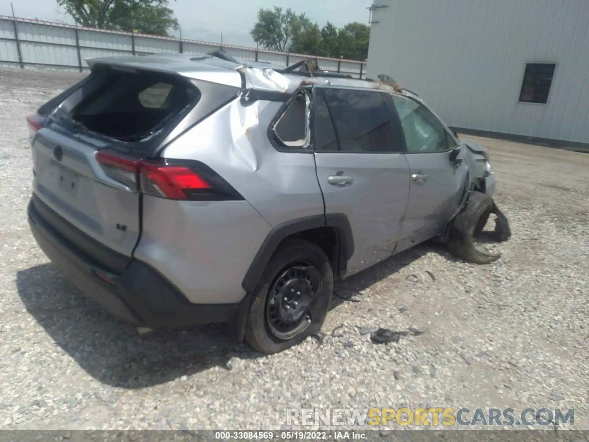 4 Photograph of a damaged car 2T3H1RFV3KC010805 TOYOTA RAV4 2019